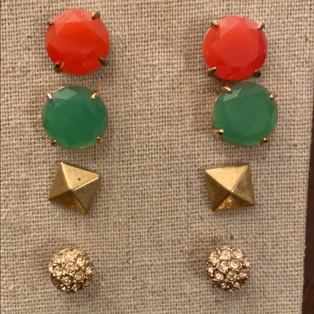 Stella & Dot gold stud earring pack of 4